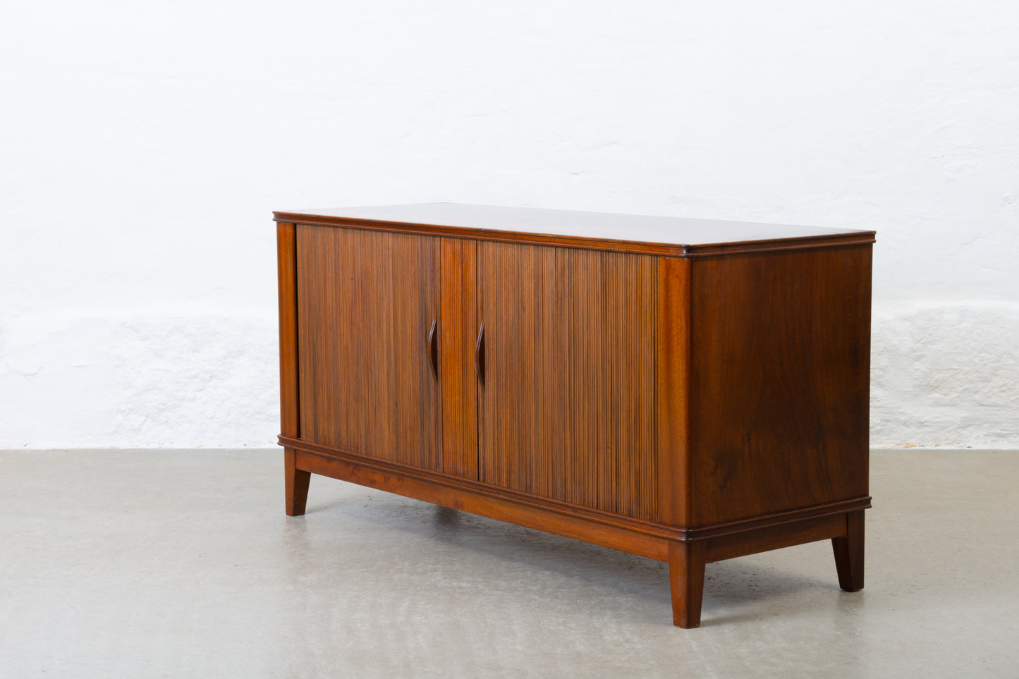 1930s sideboard with bookshelf in mahogany