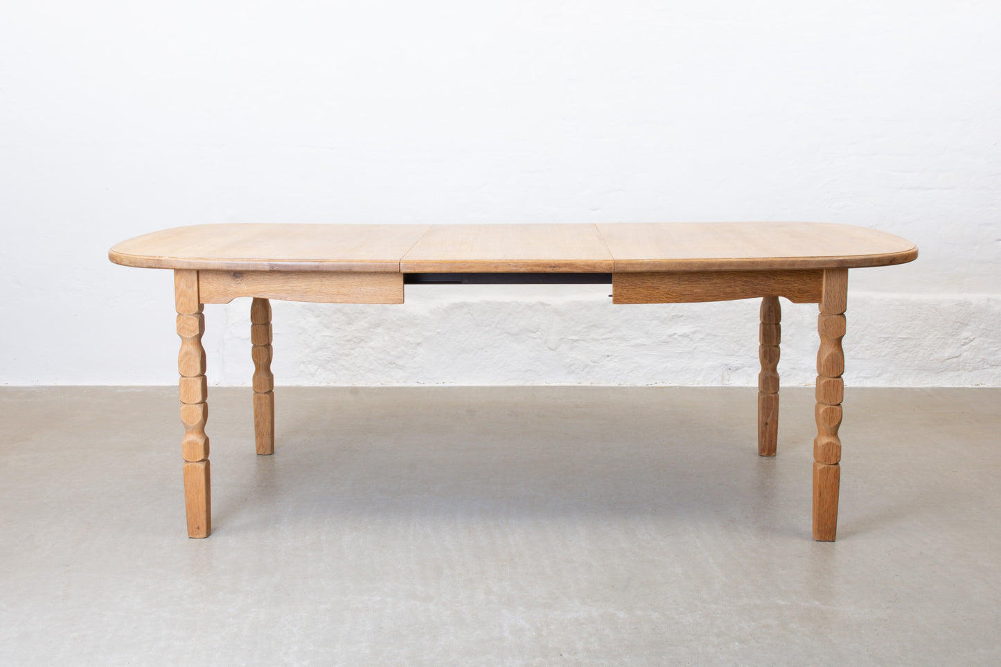 1970s extending oak dining table by CJ Rosengaarden