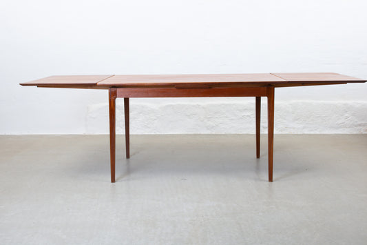 1960s extending dining table in teak - 135L cm