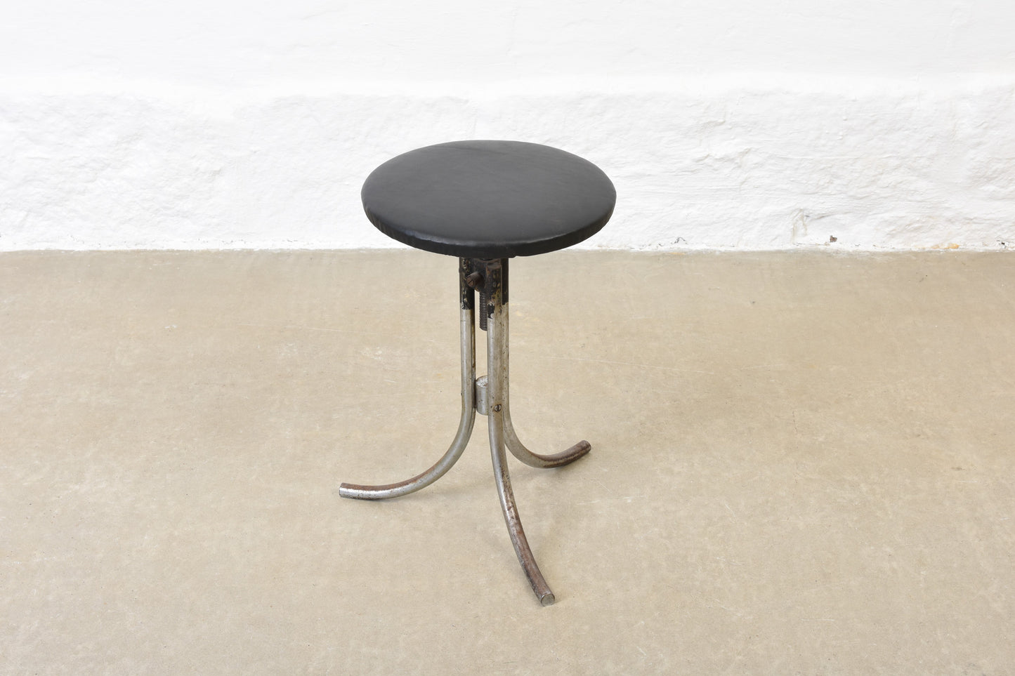 1950s height-adjustable stool