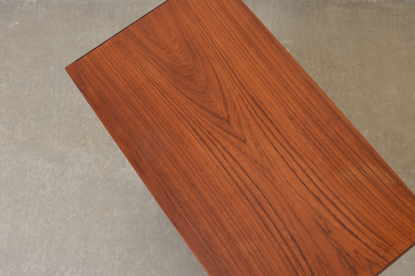 1960s teak chest of drawers with lipped handles no. 1