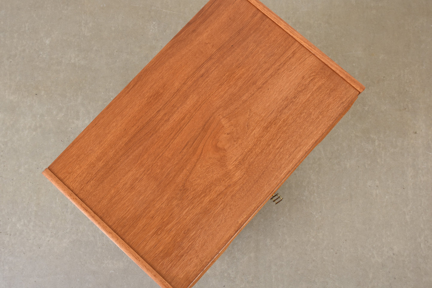 1960s teak chest of drawers with lipped handles no. 3