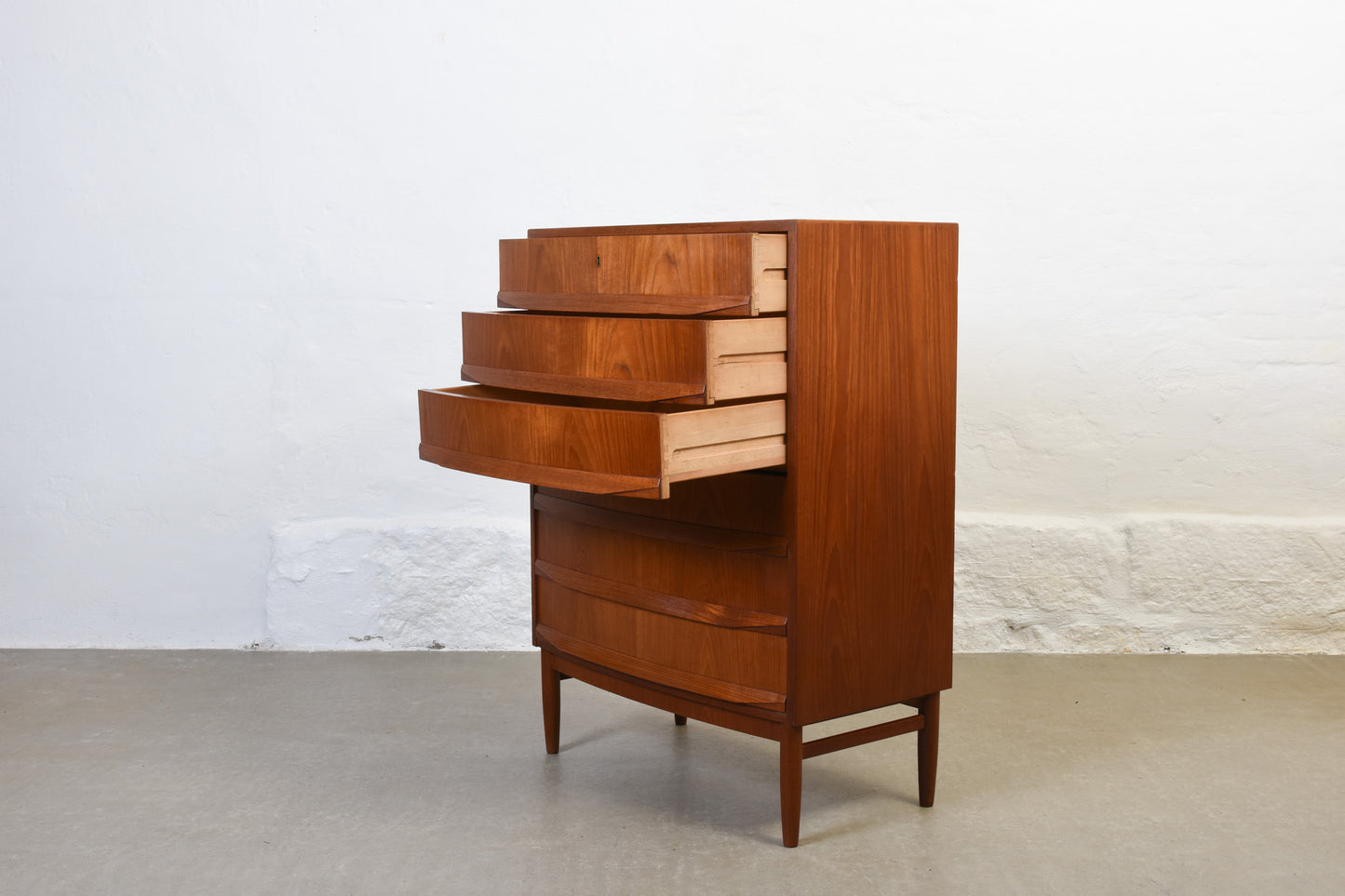 1960s teak chest of drawers with lipped handles