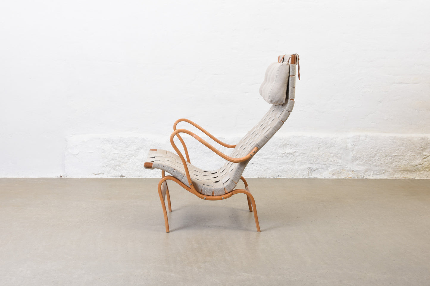 Newly reupholstered: 1970s 'Pernilla 2' lounger by Bruno Mathsson