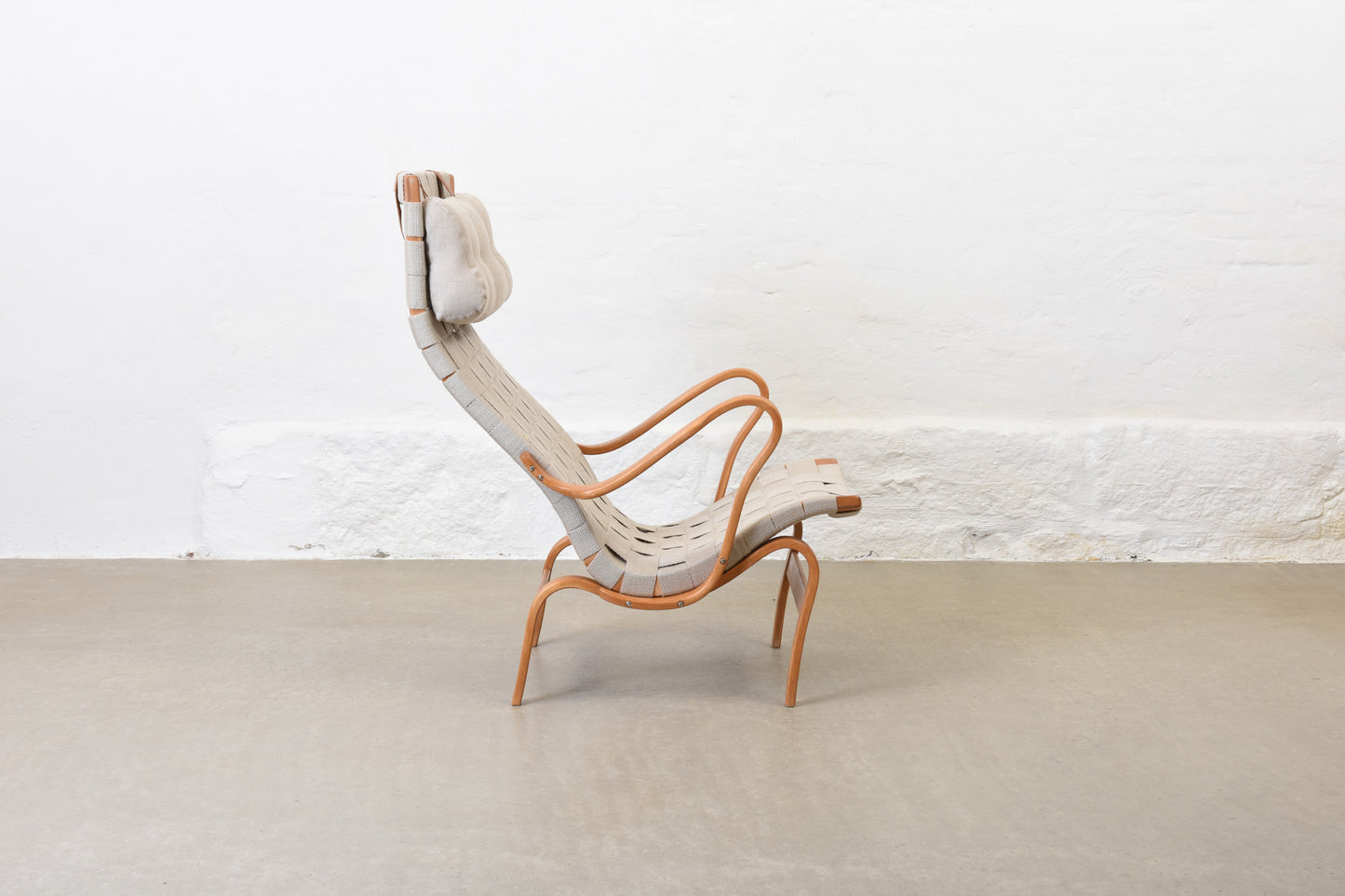 Newly reupholstered: 1970s 'Pernilla 2' lounger by Bruno Mathsson