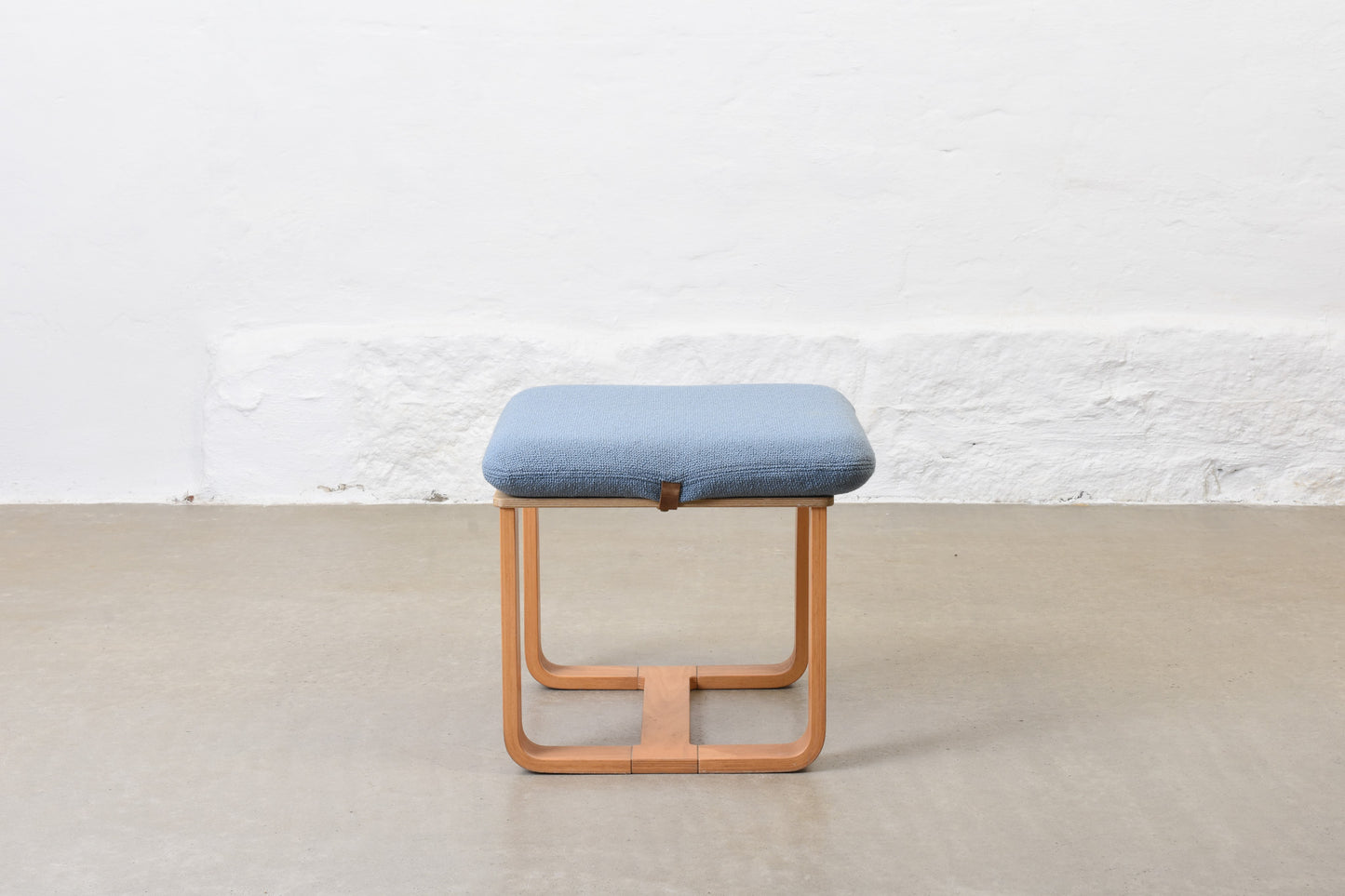 Newly reupholstered: 1980s foot stool by Magnus Olesen