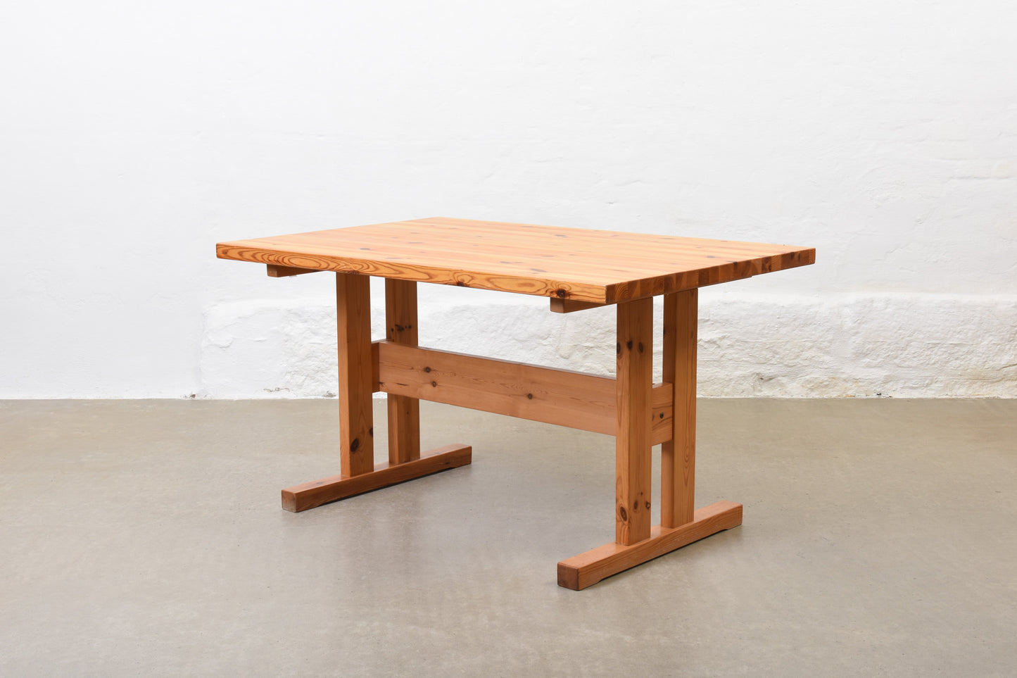 1970s pine dining table on Shaker legs