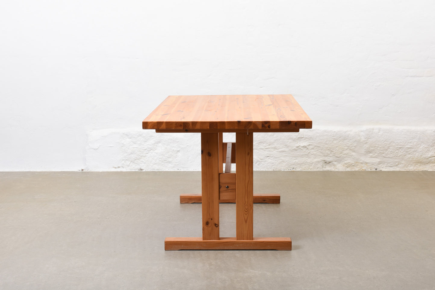 1970s pine dining table on Shaker legs