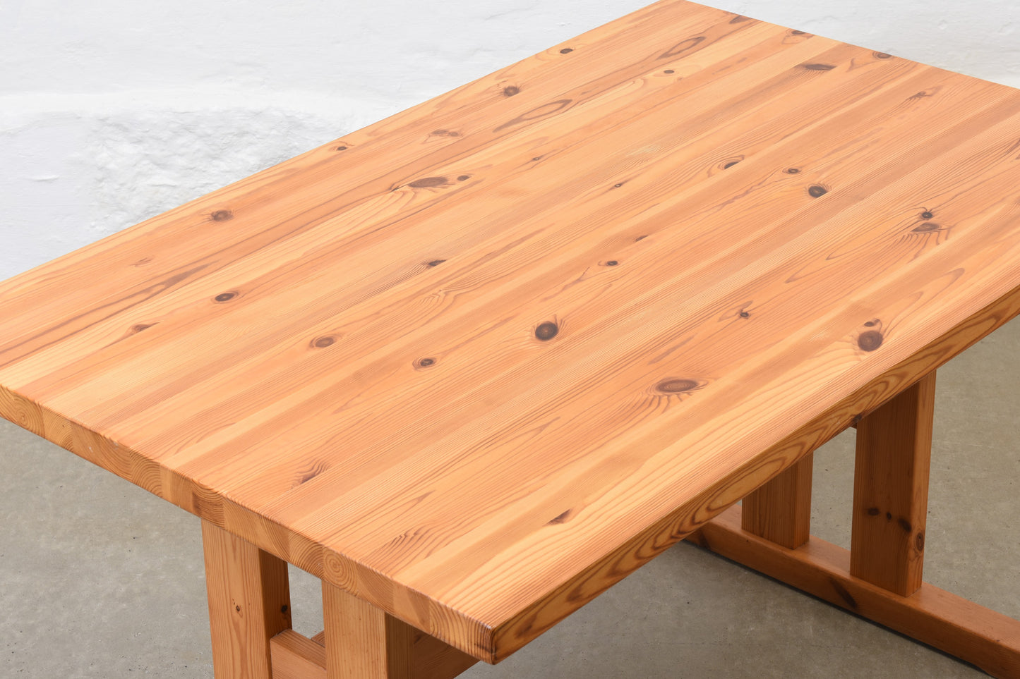 1970s pine dining table on Shaker legs