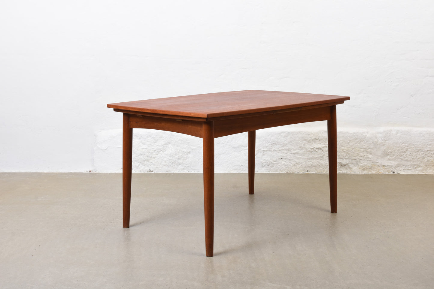 1960s Danish dining table in teak
