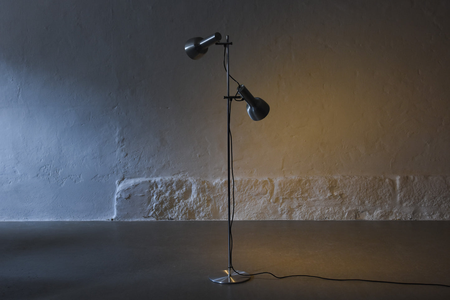 1960s twin-headed floor lamp