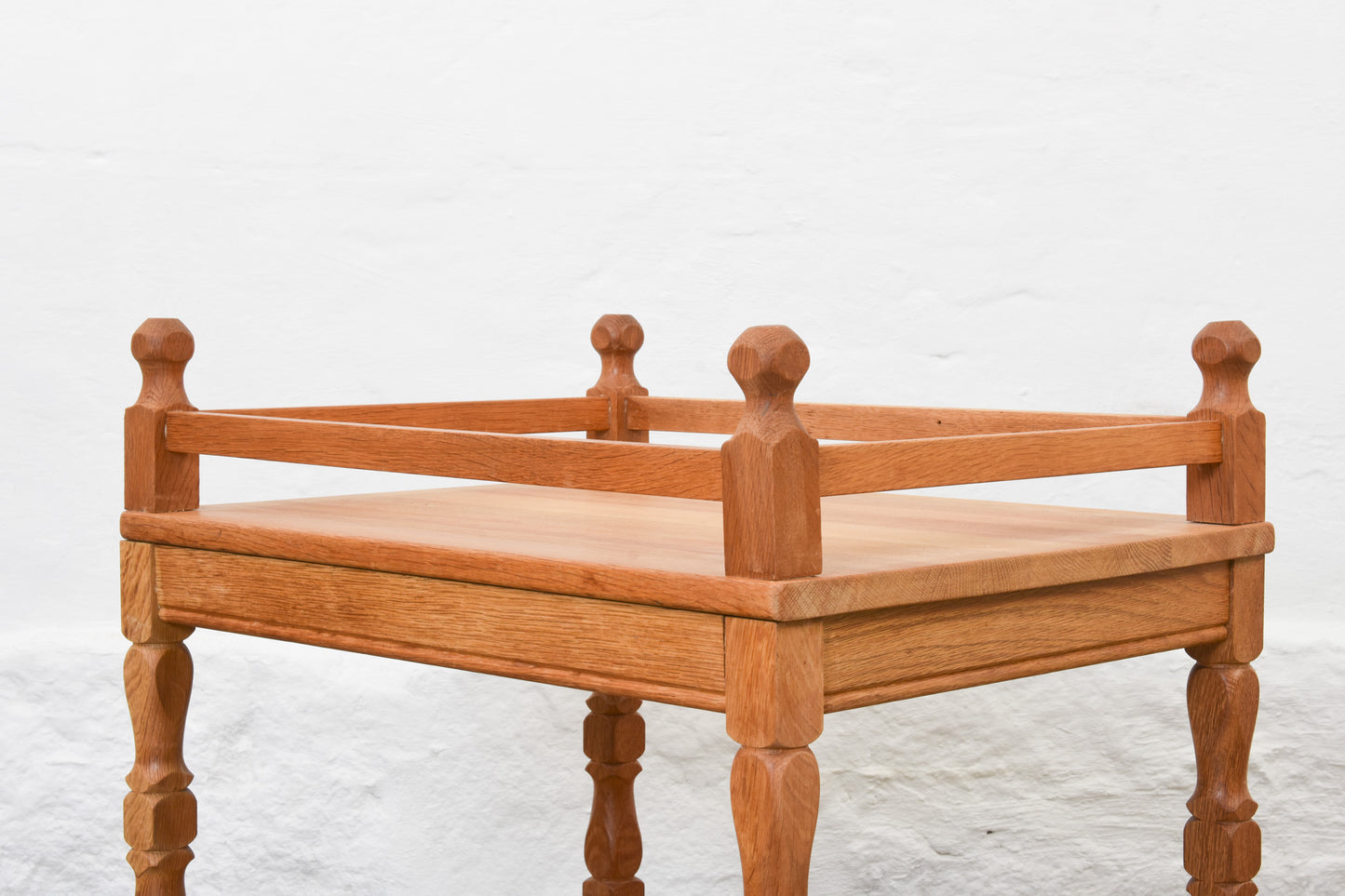 Save £70: 1960s oak trolley table by Henning Kjærnulf