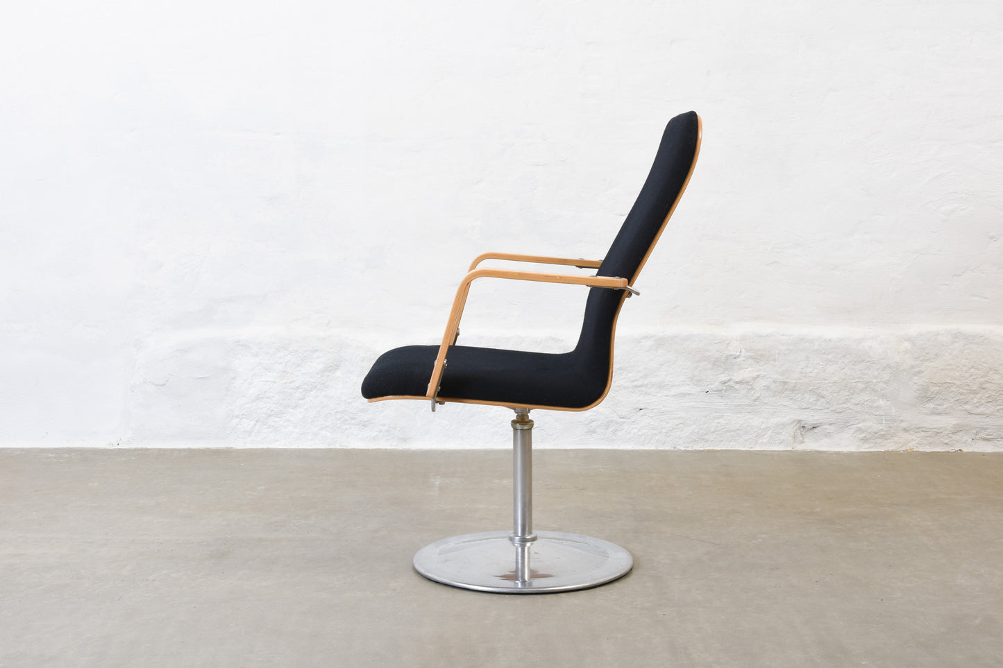 Save £80: 1980s swivel chair by Yrjö Kukkapuro