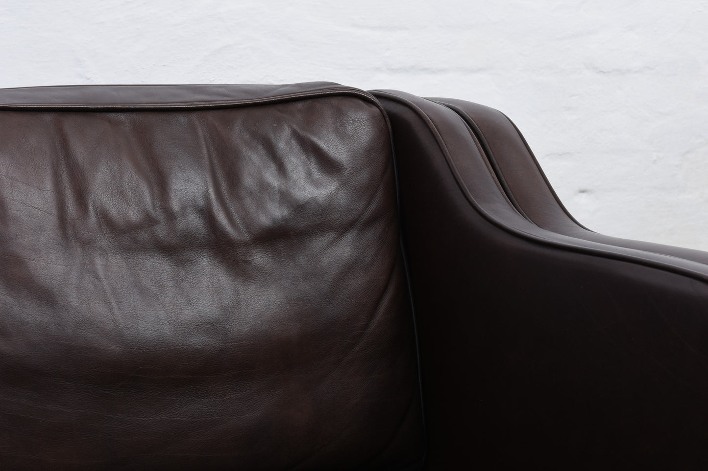 Vintage leather sofa by Mogens Hansen