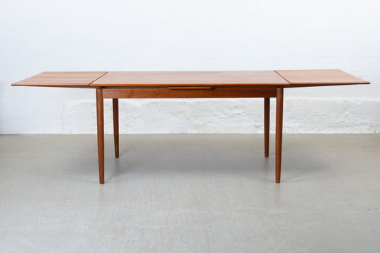 1960s extending dining table in teak - 140L cm