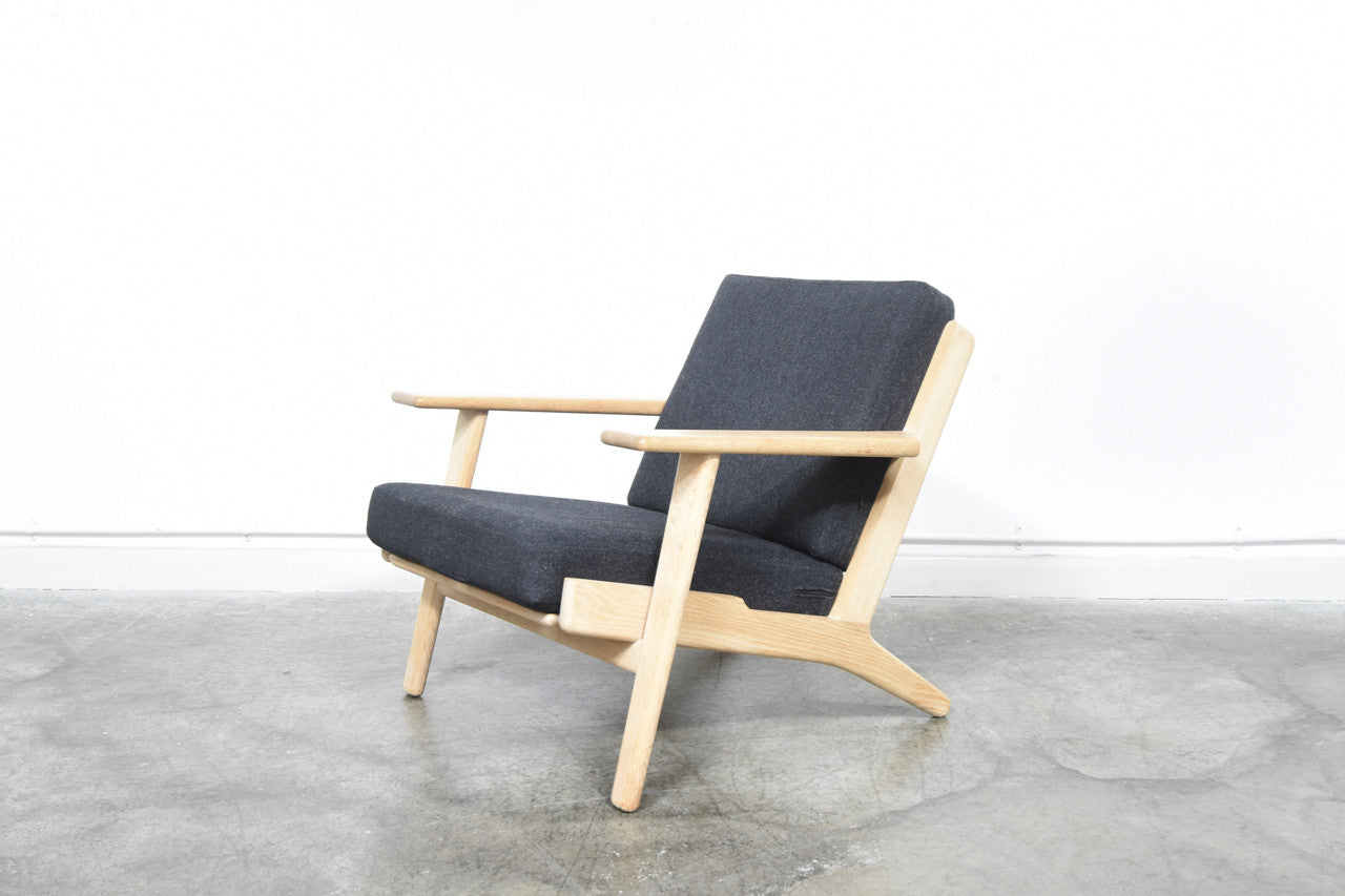 GE-290 plank chair by Hans Wegner – CHASE SORENSEN
