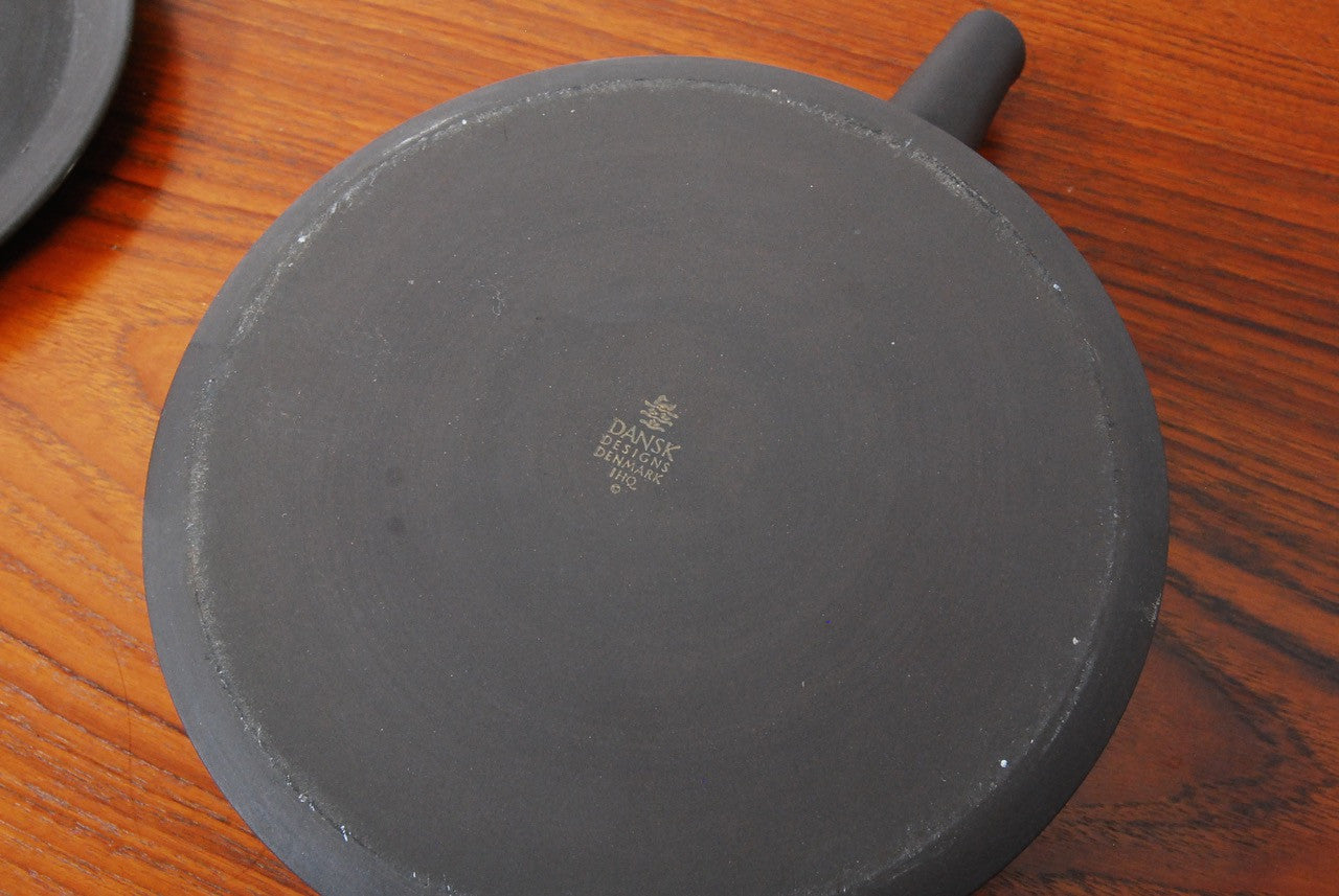 Smooth flamestone casserole by Jens Quistgaard