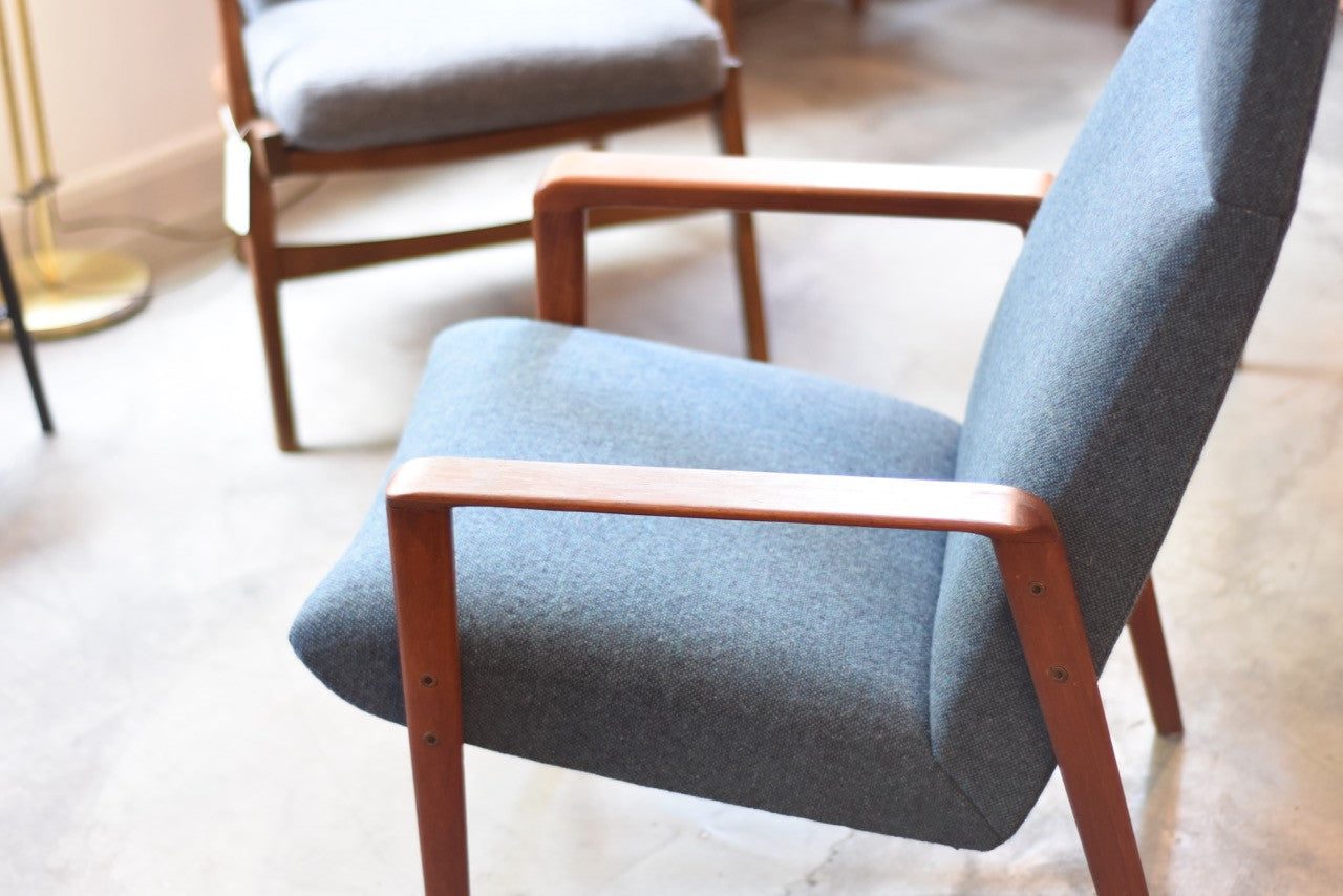 Just in: High back lounger with teak arms + legs