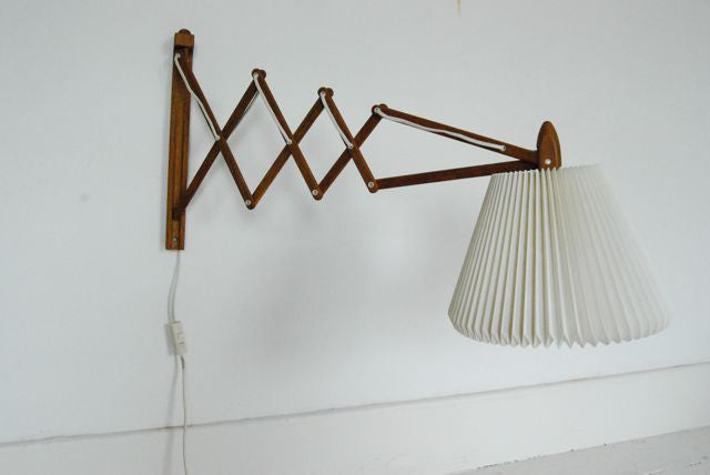 Le Klint wall lamp