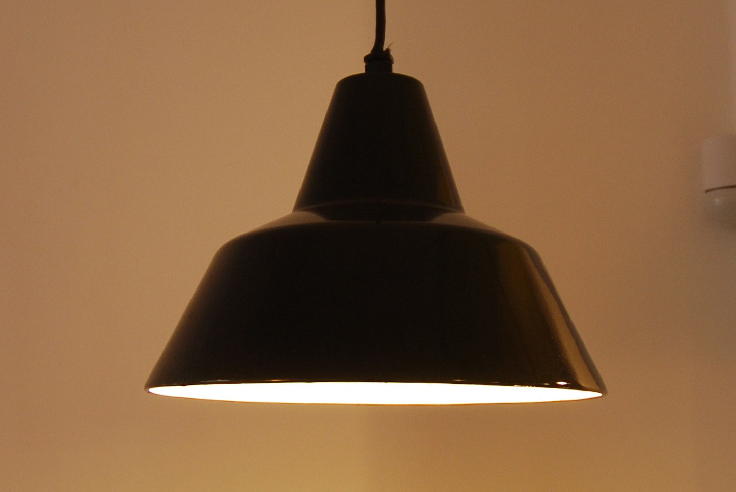 Polo pendant by Nordisk Solar Compagni
