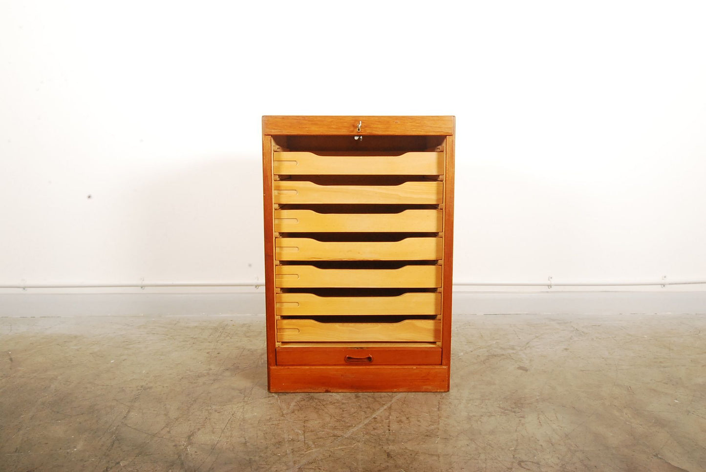 Short filing unit in teak and birch