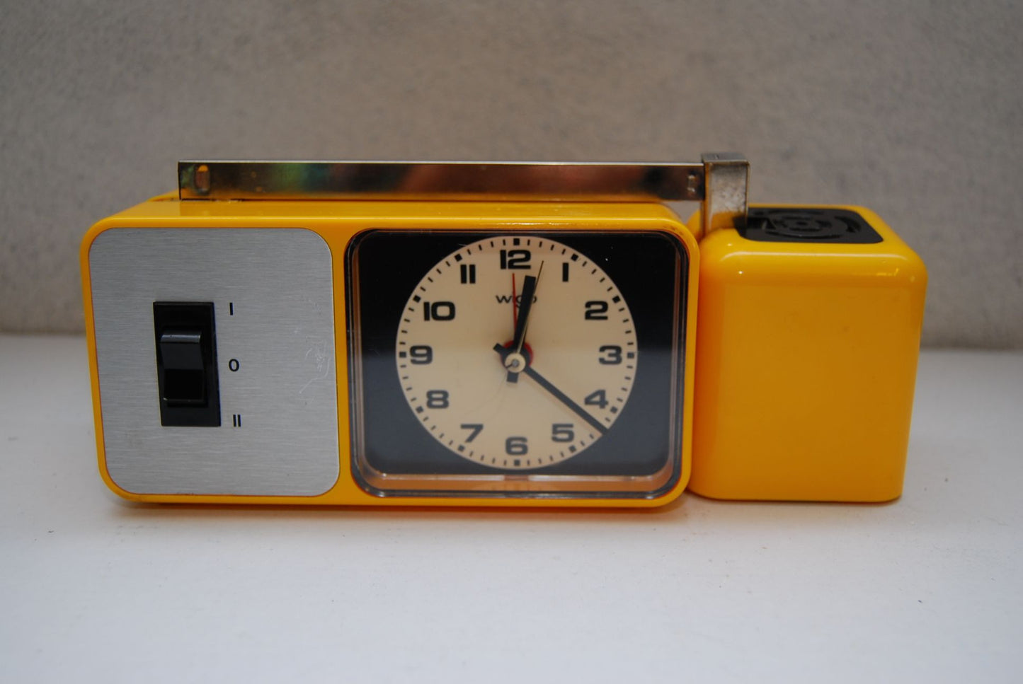 Extendable Lamp / Alarm Clock