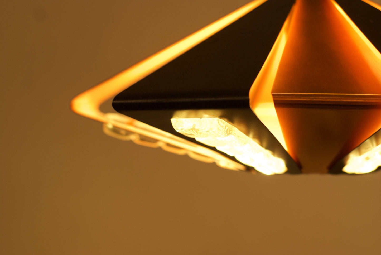 Coronell ceiling pendant