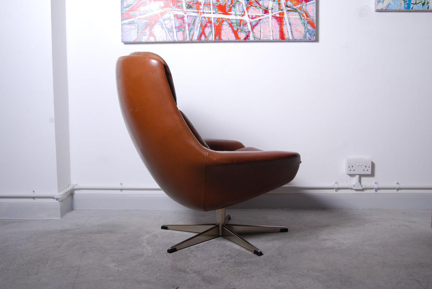 Bucket chair by HW Klein