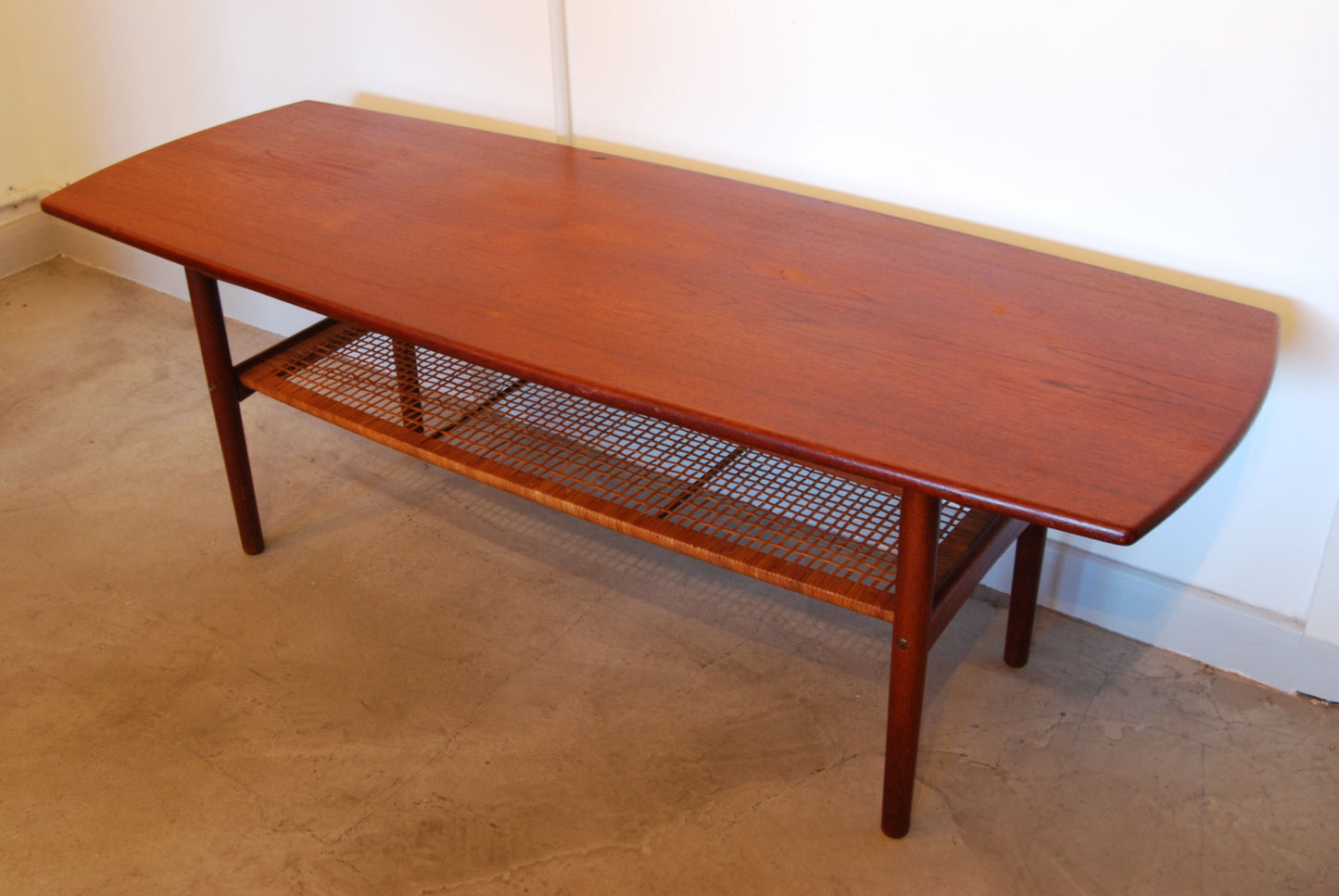 Two-tiered coffee table no. 1