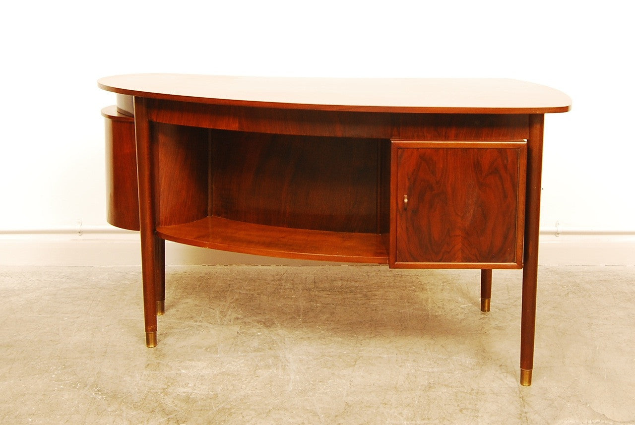 1950s kidney-shaped desk
