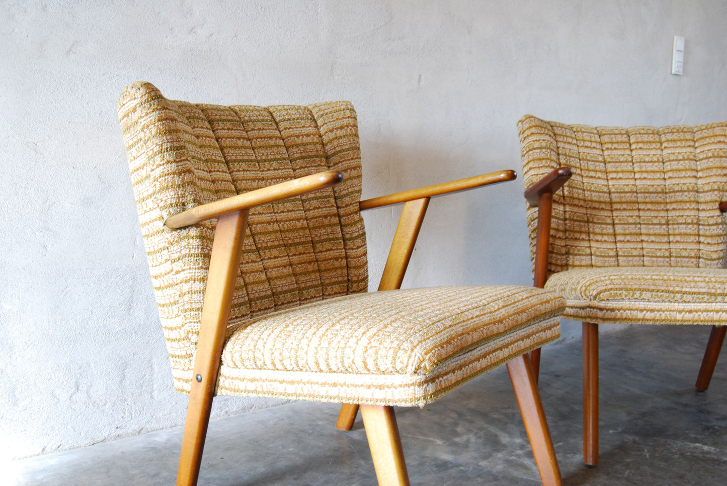 Pair of occasional chairs in beech