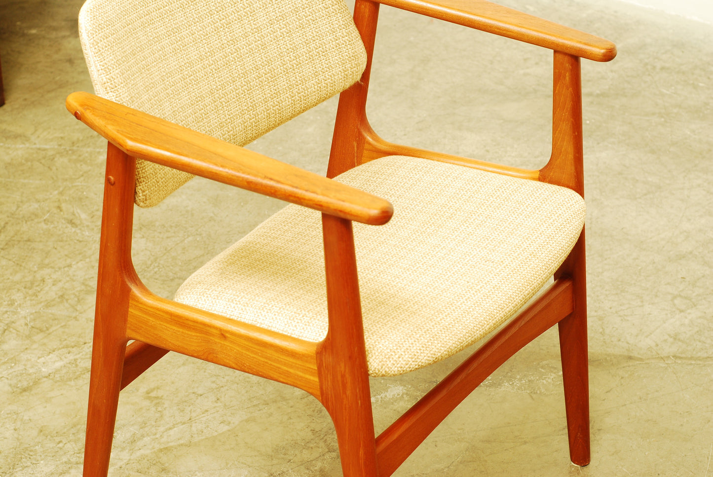 Pair of teak desk chairs no.2