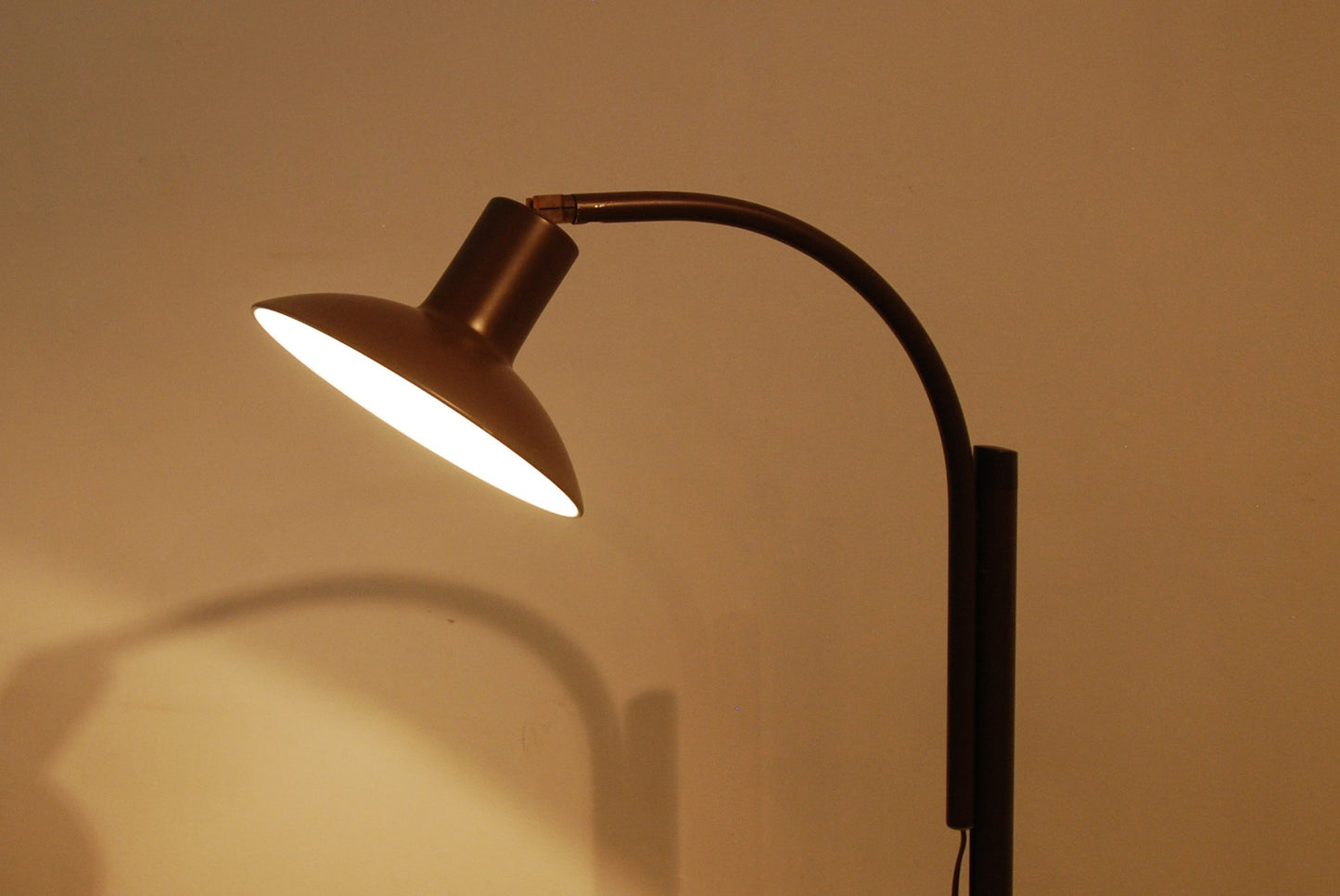 Floor light by Strini Belysining