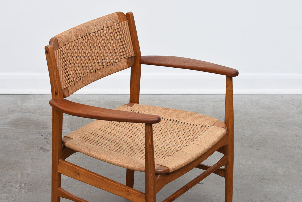 1960s armchair in teak + oak by Ejner Larsen and Aksel Bender Madsen