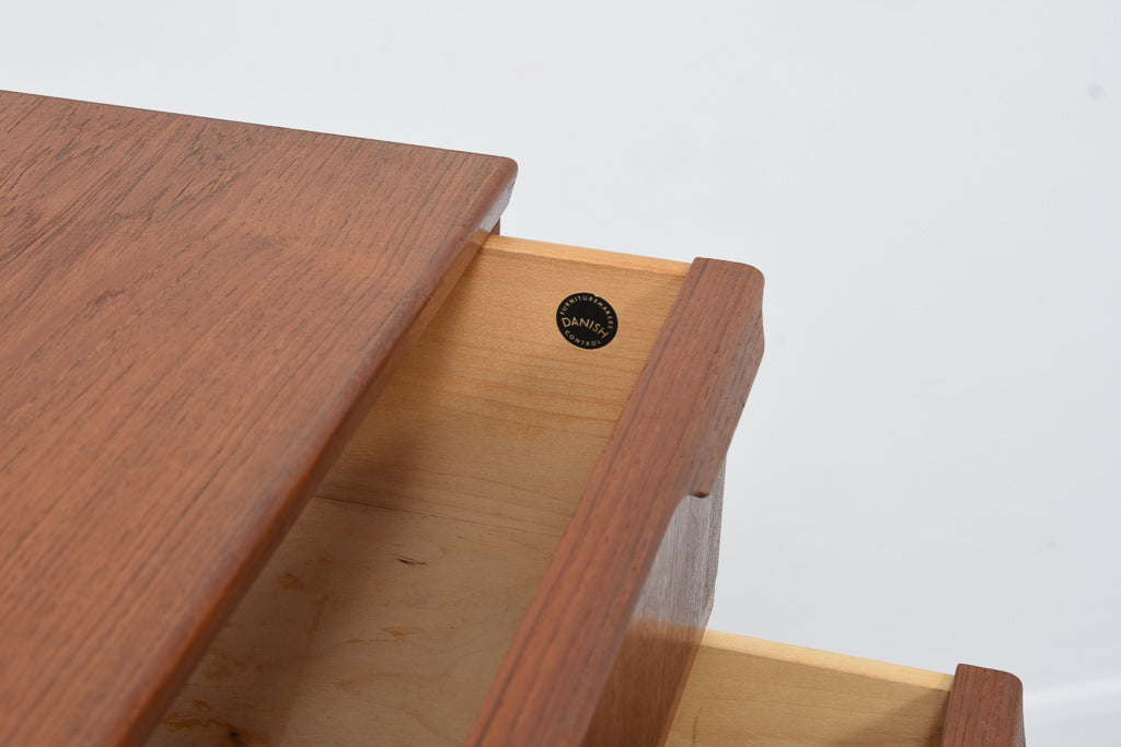 1960s teak chest of five drawers