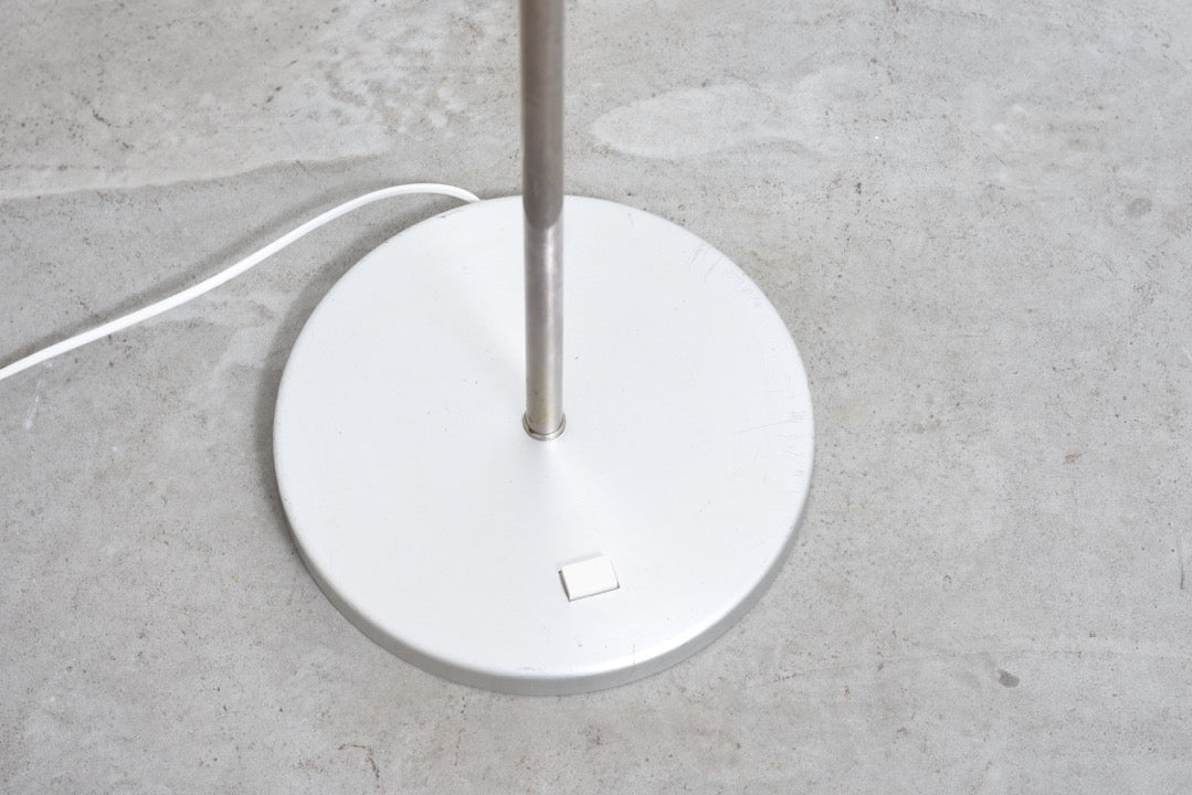 Spun aluminium floor lamp with perforated diffuser