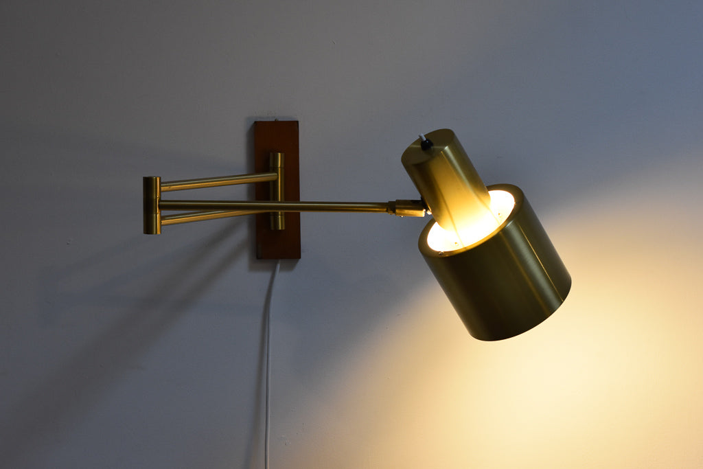 'Horisont' wall light by Jo Hammerborg - Brass