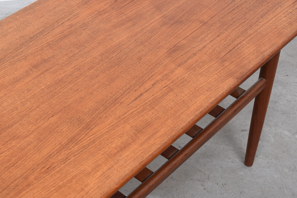 Extending teak coffee table