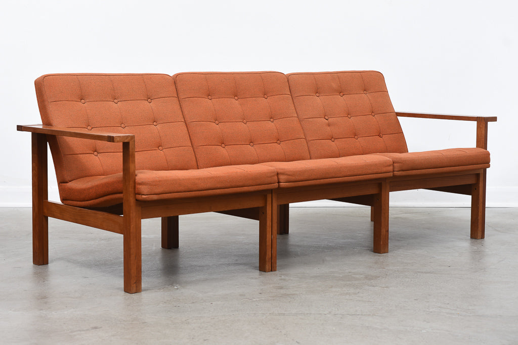 Moduline sofa by Ole Gjerløv Knudsen & Torben Lind – CHASE & SORENSEN