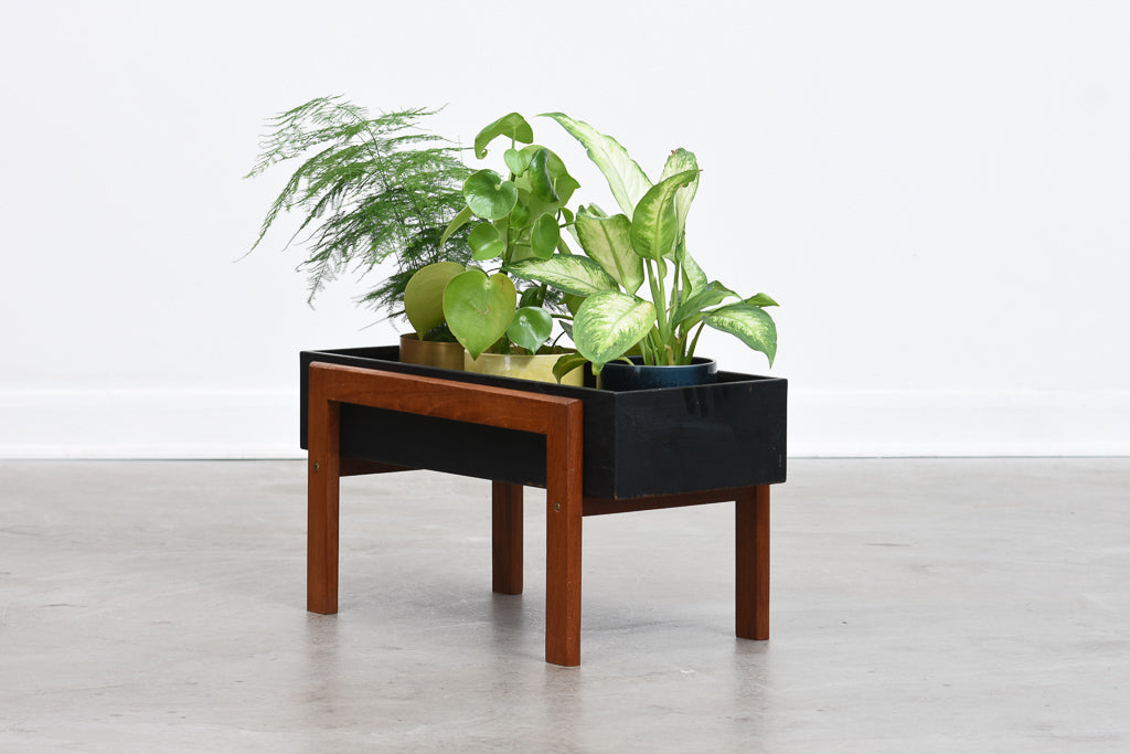 Teak planter with metal liner