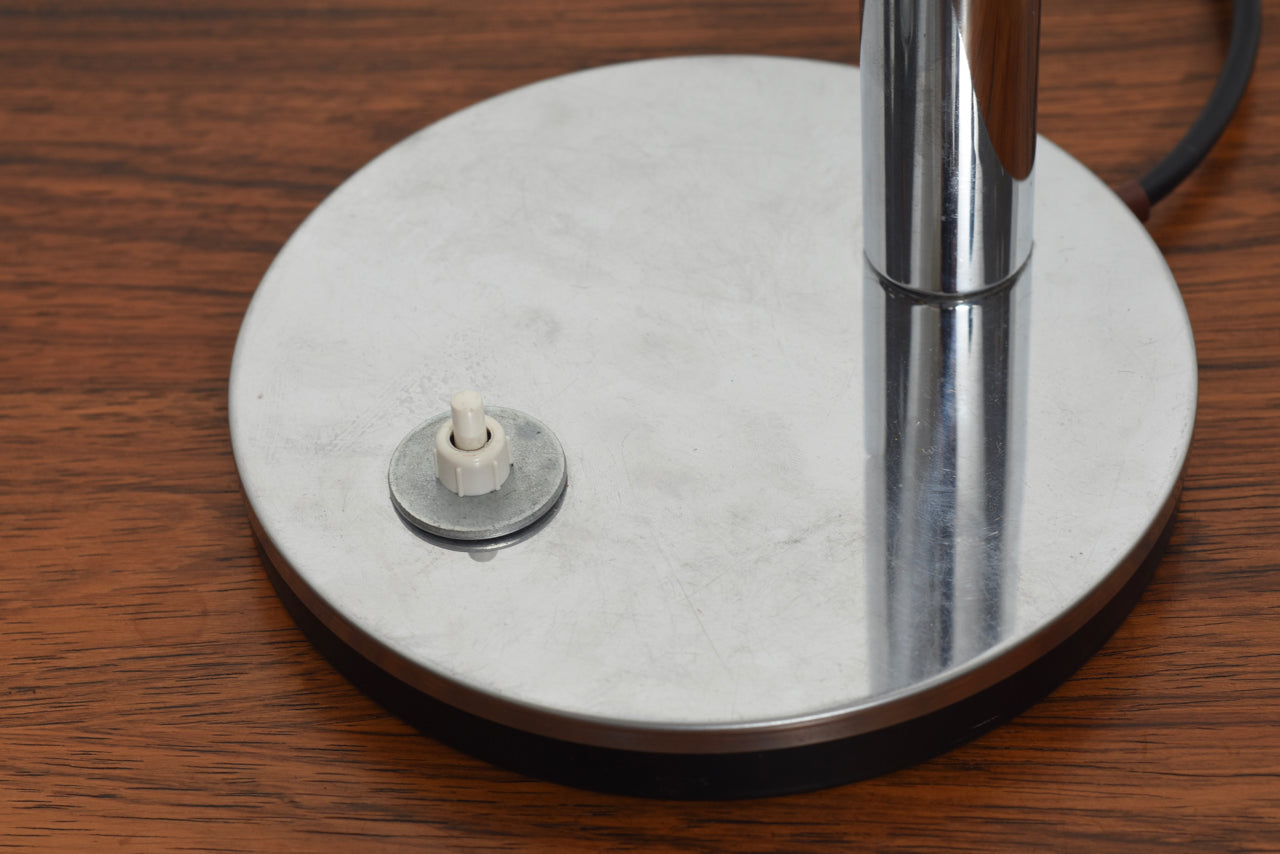 Tamara table lamp by Philips