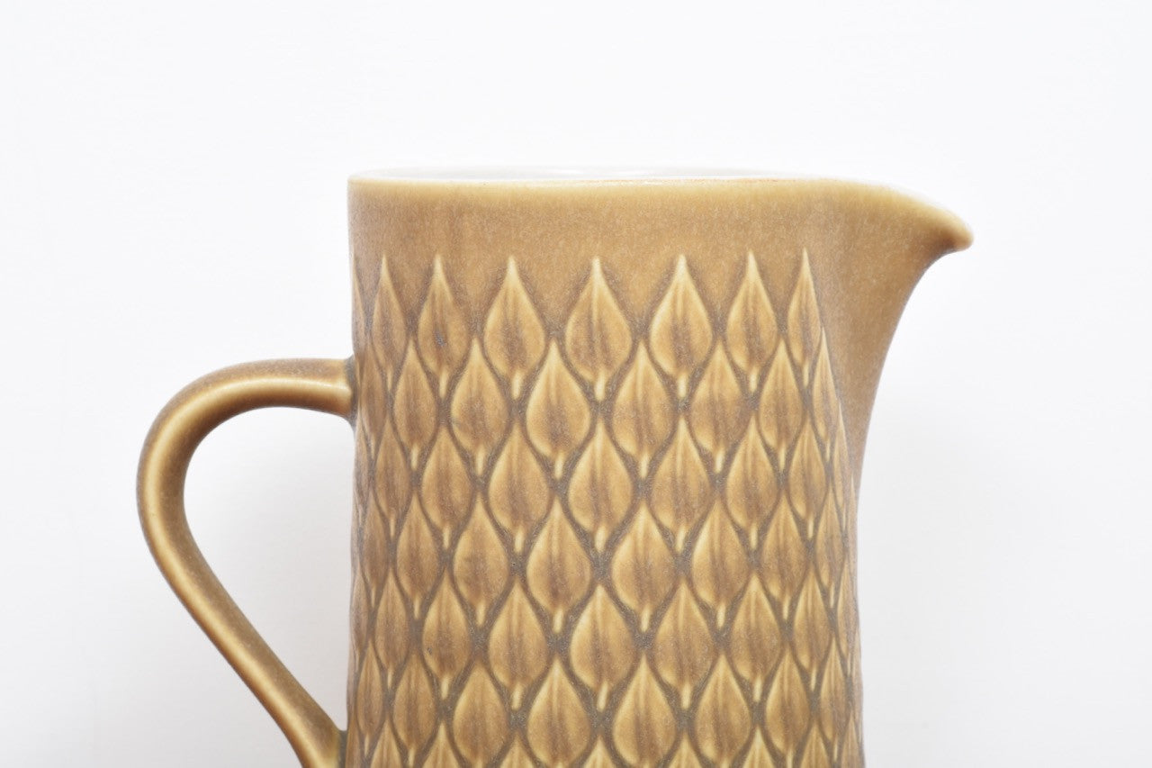 Relief pitcher by Quistgaard