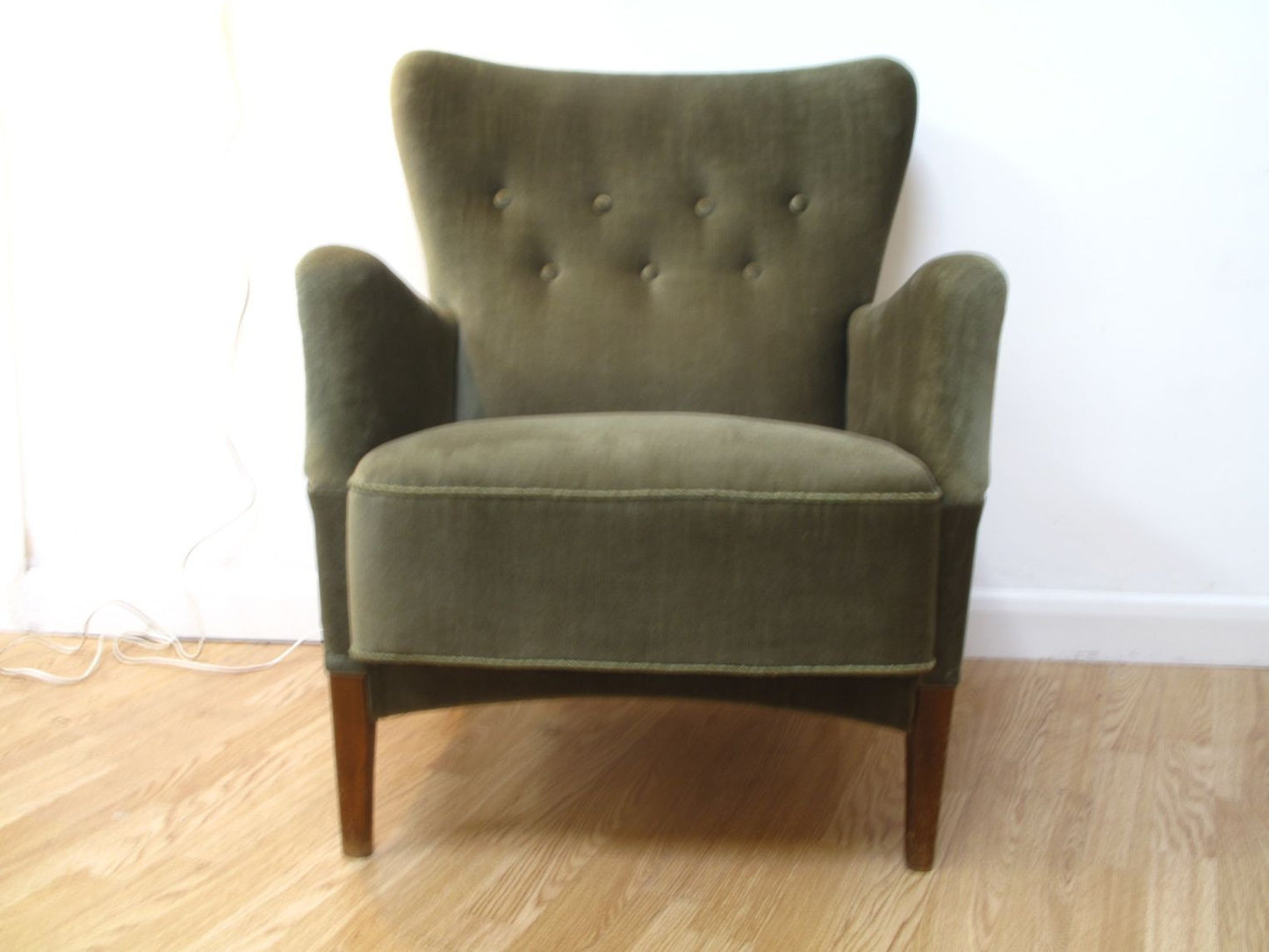 Organic occasional chair