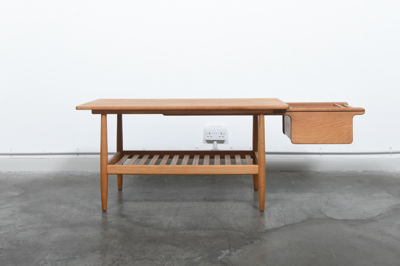 Oak coffee table by Vinde Møbelfabrik