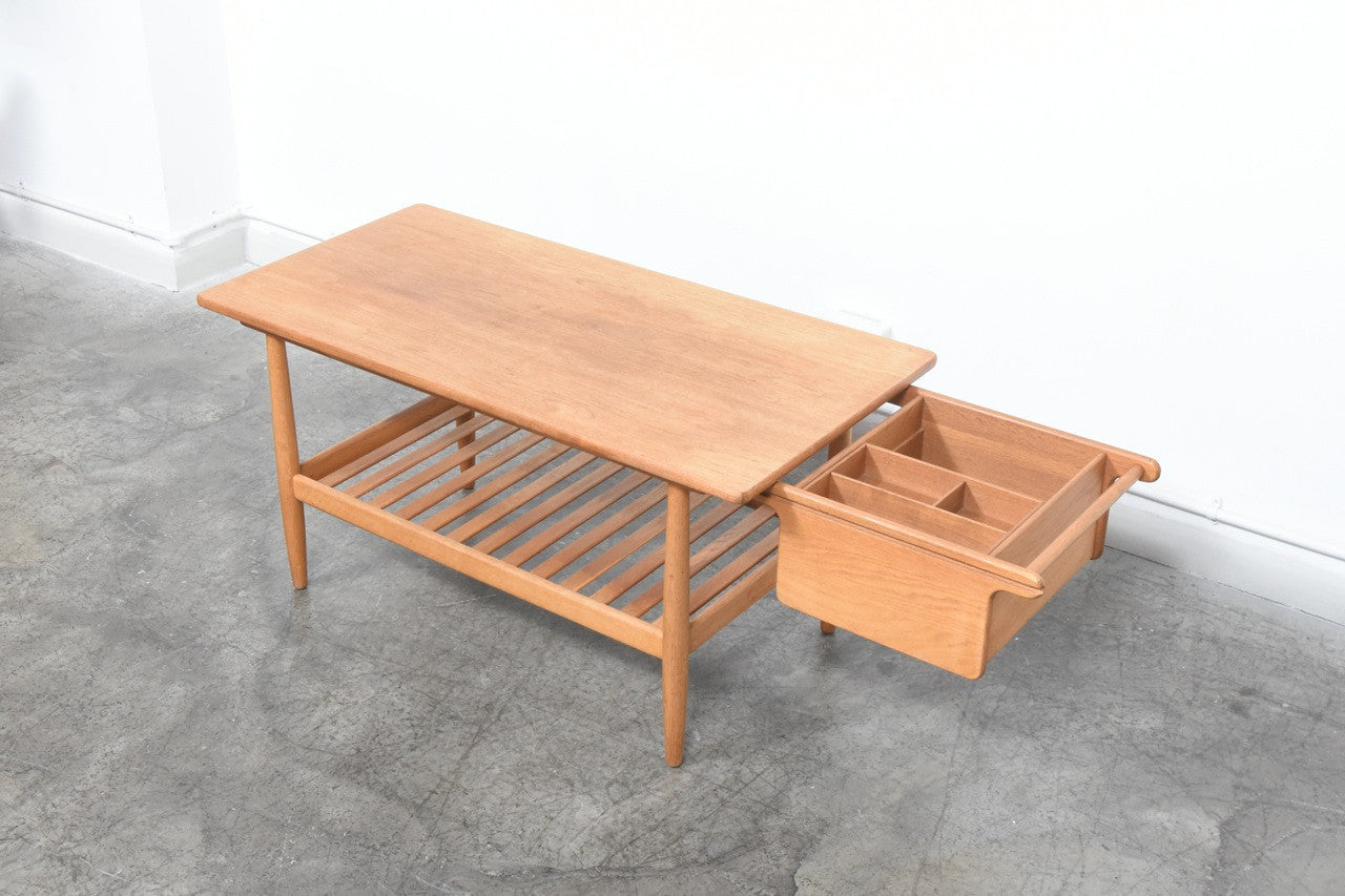Oak coffee table by Vinde Møbelfabrik