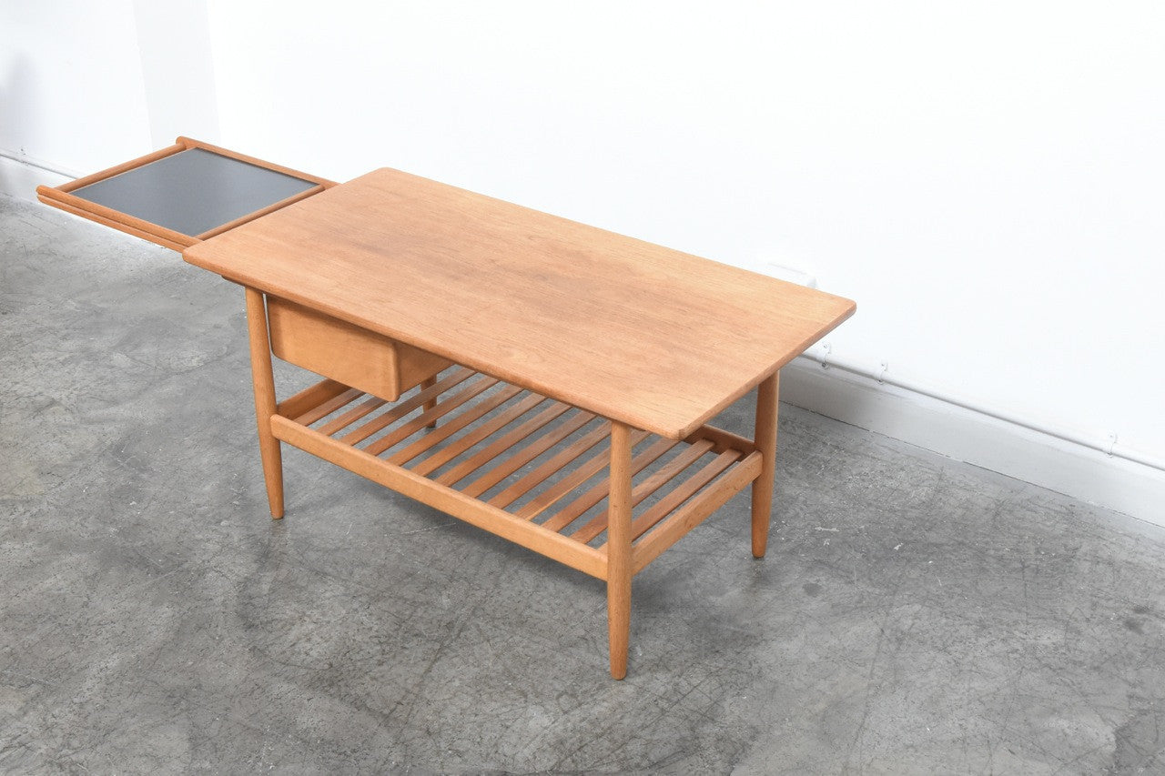 Oak coffee table by Vinde Møbelfabrik