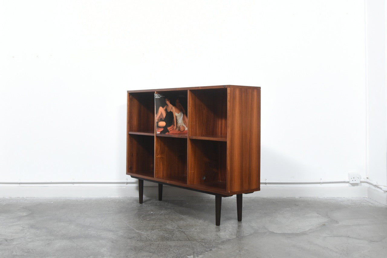 Rosewood book case by Nipu