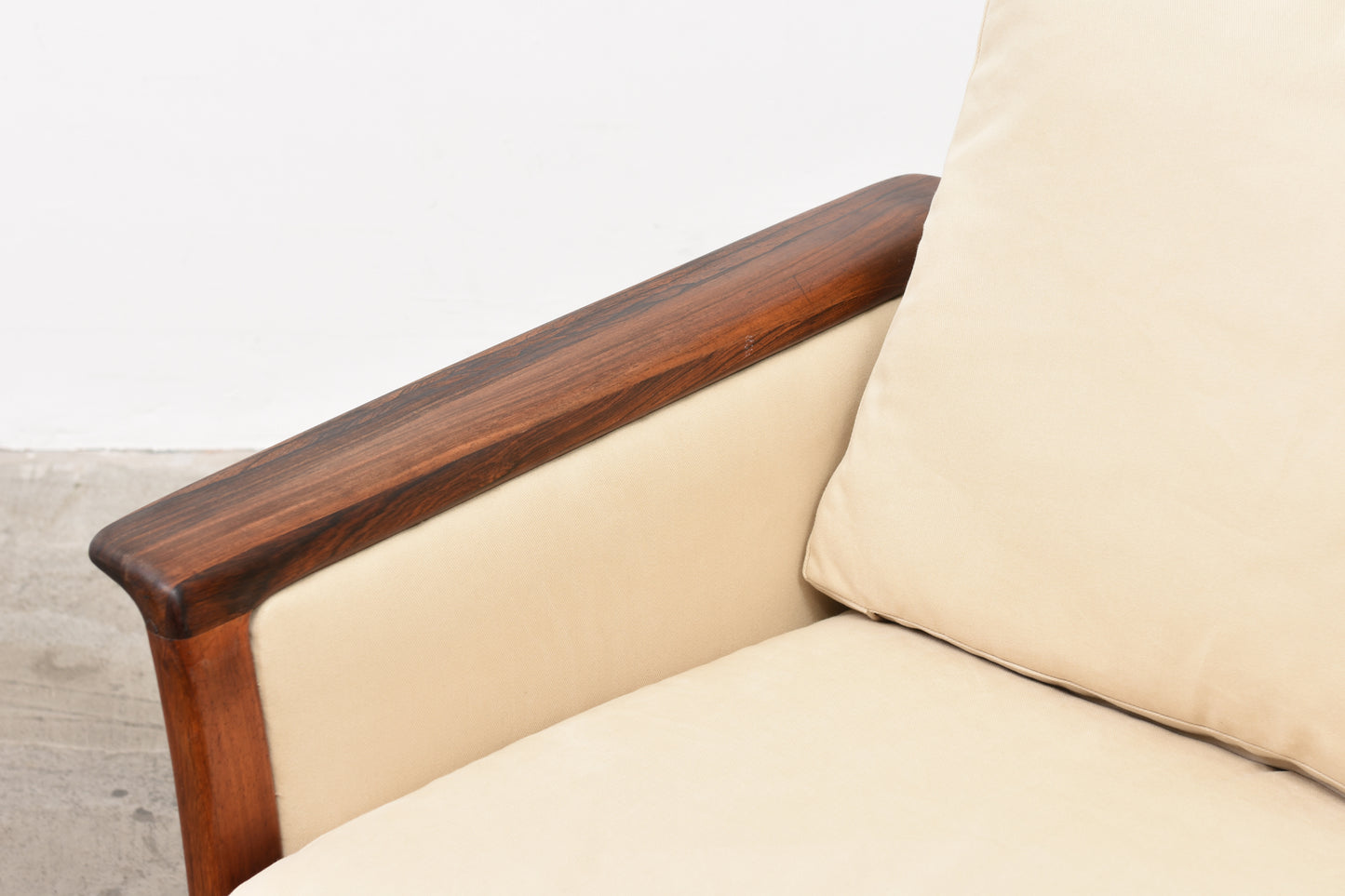 1960s 'Largo' lounger in rosewood + cotton