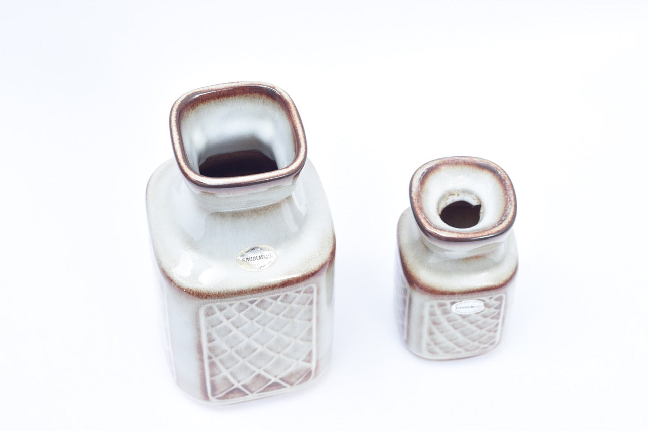 Cream stoneware vase by Søholm Stentøj