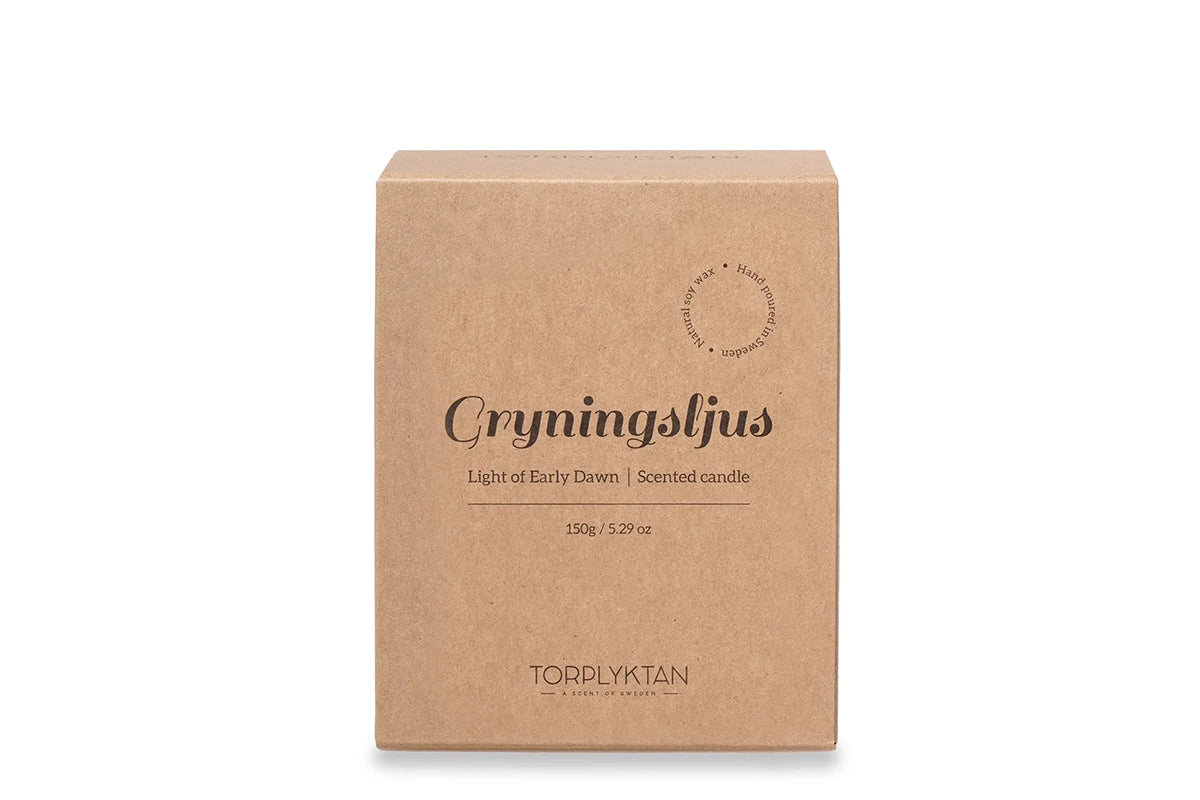 Gryningsljus candle by Torplyktan - Oak & Sweet Apple